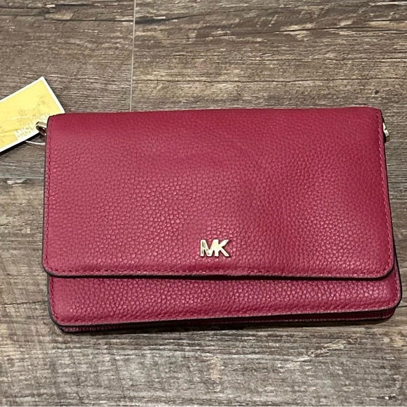 Michael Kors Red Leather Wallet - Picture 2 of 2